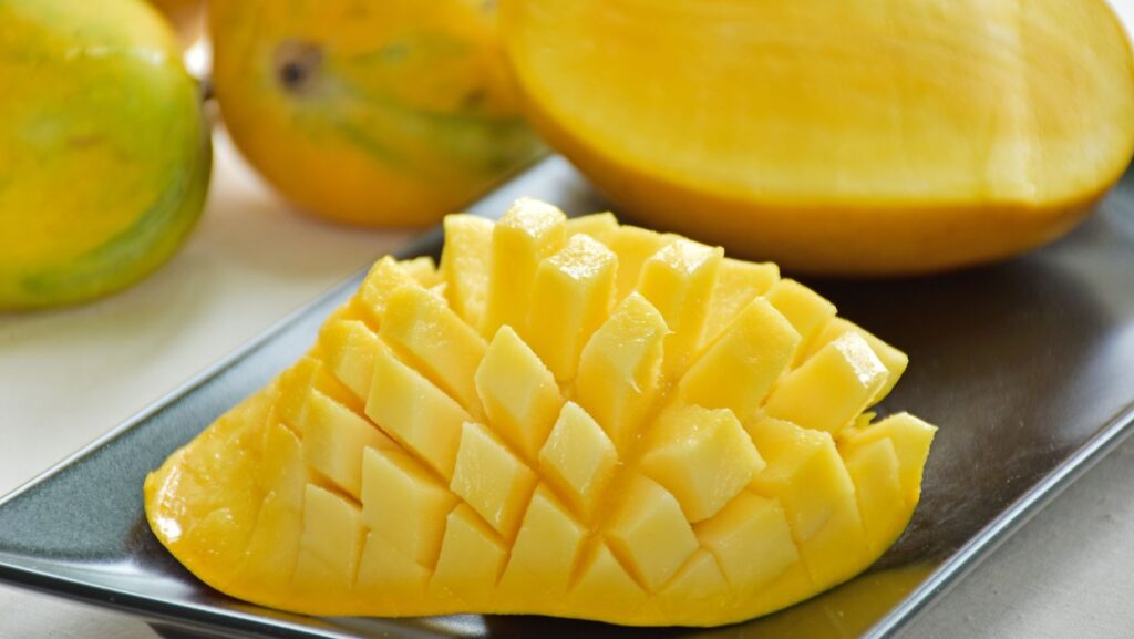 honey mango nutrition